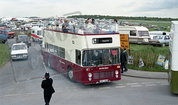 Devon General VDV140S Epsom Racecourse RP30 040686 006