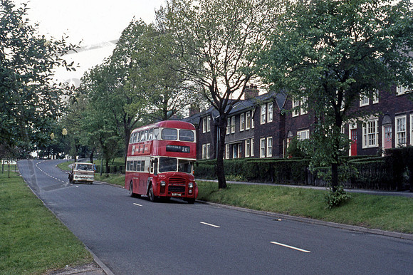 Yorkshire Traction 3277HE (2)