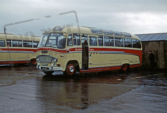Yorkshire Traction 6989WX